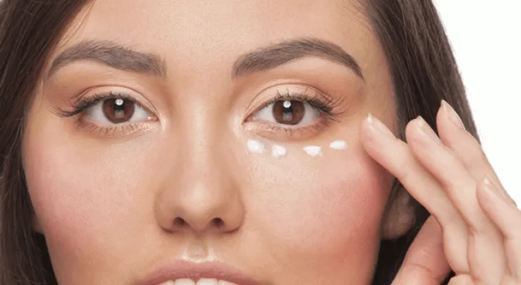 10 tips para preparar la zona de los ojos antes de maquillarlos