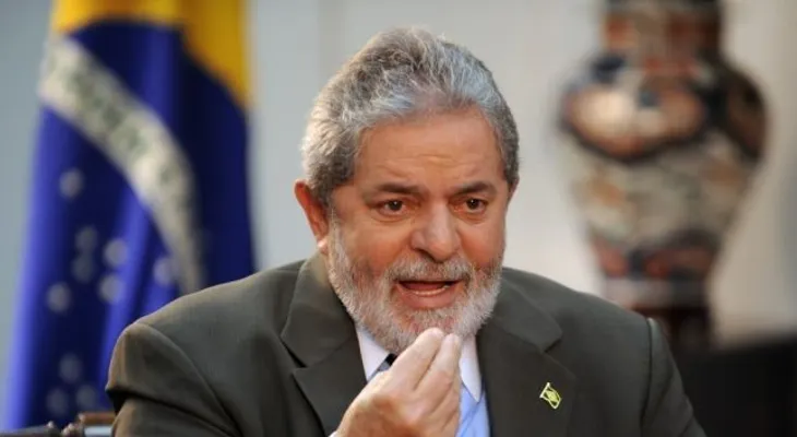 Lula pide a corte suprema Brasil suspender dos investigaciones en su contra sobre patrimonio
