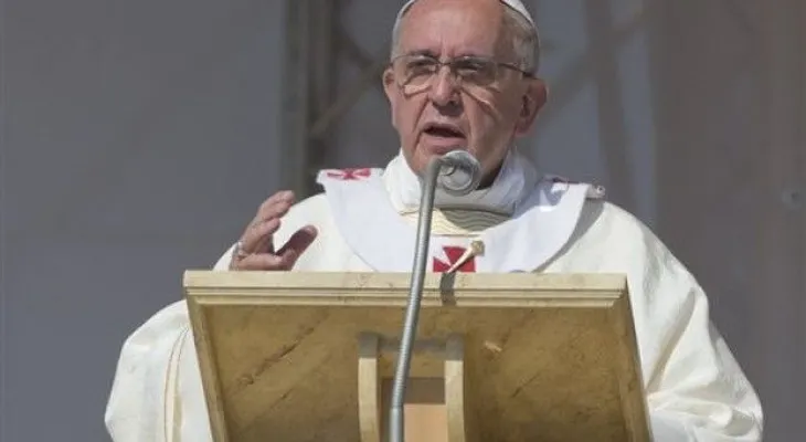 El Vaticano dará refugio a dos familias de migrantes
