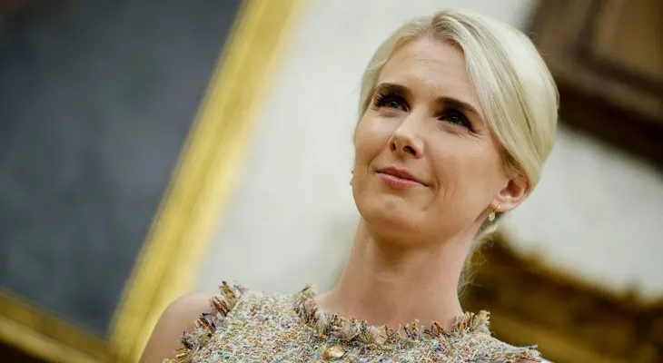 Natalie Harp mostró a Trump fragmentos de prensa antes del veto a CNN, Politico y MS NOW en la Casa Blanca