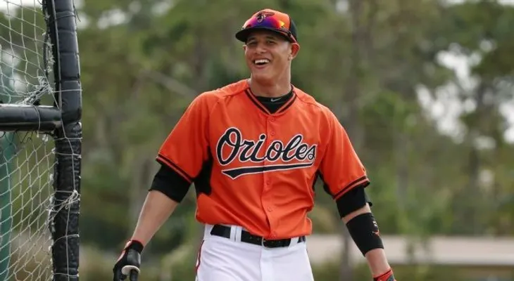 Manny Machado pega jonrón en la derrota de los Orioles ante Phillies