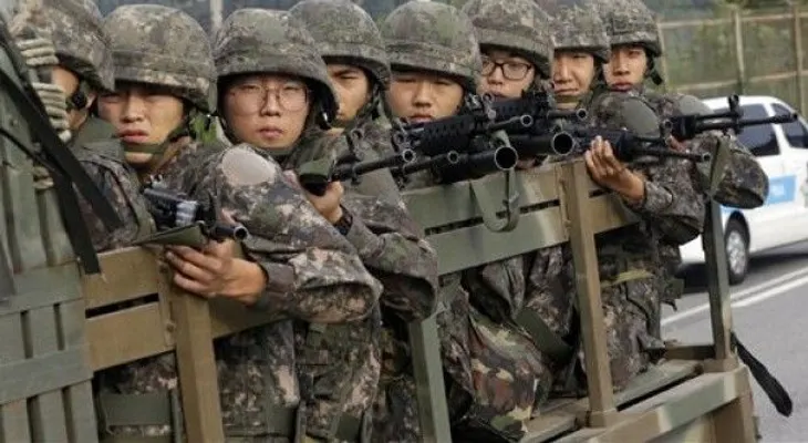 Seúl detiene propaganda; Corea del Norte lamenta explosión 