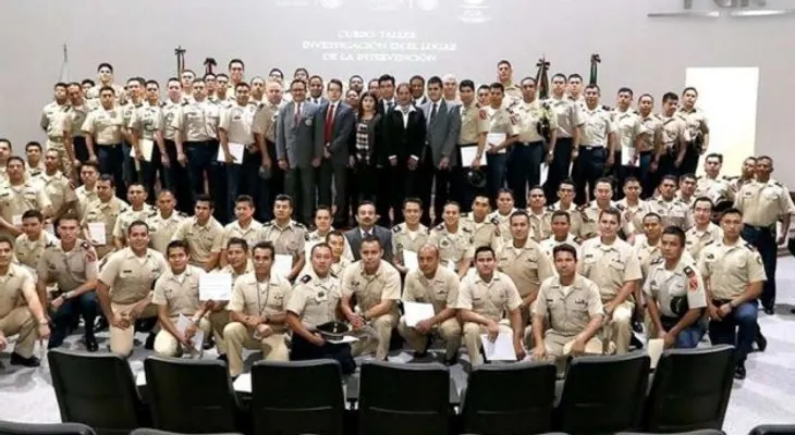 Capacitan a militares en derechos humanos