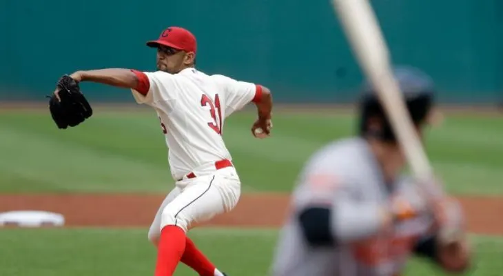 Dominicano Salazar regresa a rotación de Indios