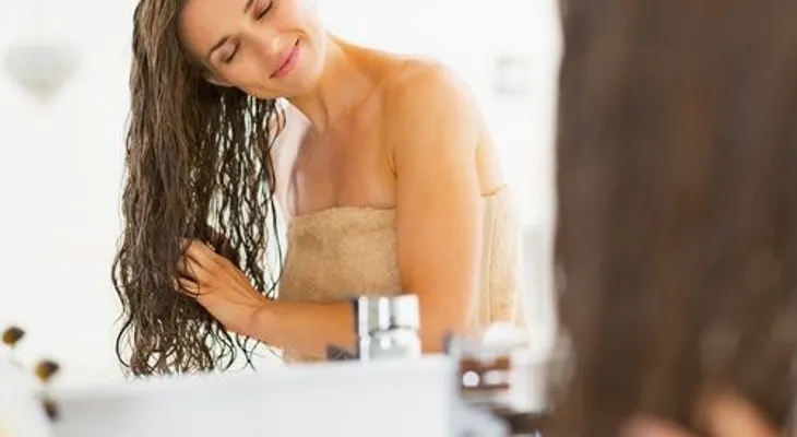 Champú de menta casero para cabello graso
