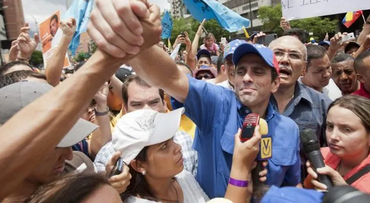 Capriles anuncia la movilización "toma de Caracas" para pedir revocatorio