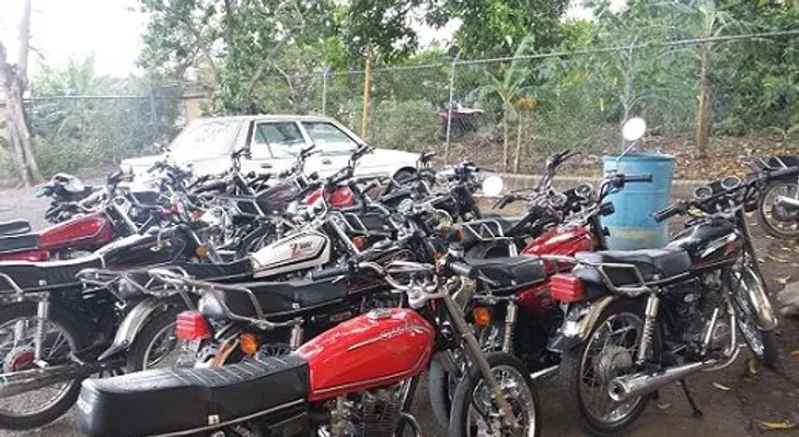 Detienen 14 personas se dedicaban a realizar carreras ilícitas de motocicletas en Jarabacoa