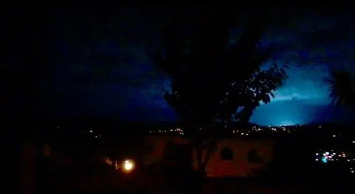 Misteriosas luces iluminaron el cielo de Nueva Zelanda durante el temblor