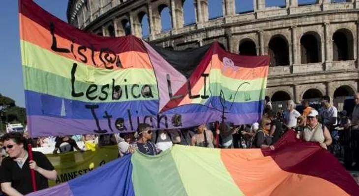 Homosexuales y lesbianas de Cuba reclaman leyes que les garanticen derechos