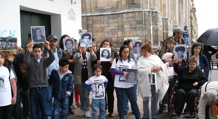Hallan restos de desaparecidos, pero víctimas de toma del Palacio de Justicia esperan respuestas