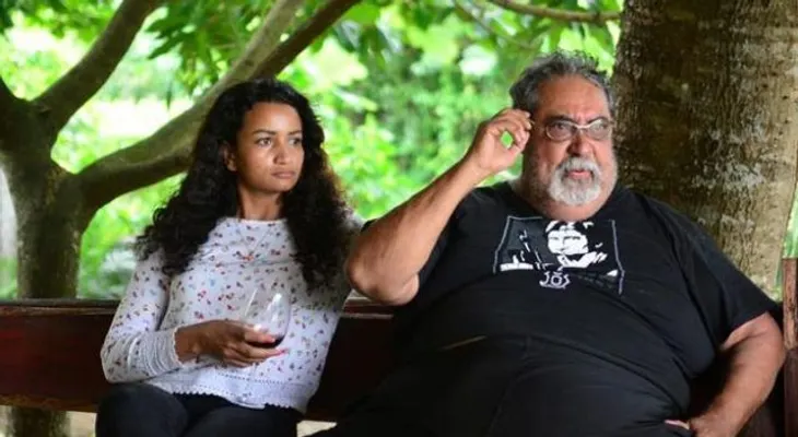 Anthony Ríos se rinde ante los pies de Ana Julia de la Rosa, de 34 años