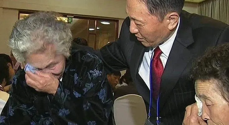 Familia norcoreana se reencuentra luego de 60 años de separación