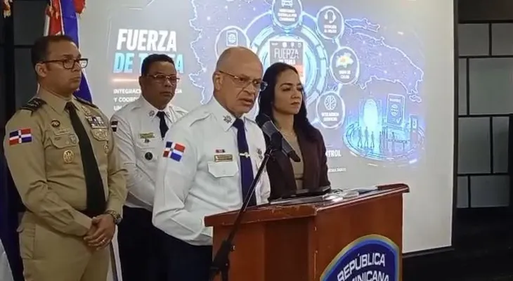 Nuevo director de la Policía Nacional promete actuar apegado a la Constitución y pide colaboración ciudadana