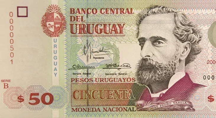 Uruguay pone en circulación sus primeros billetes de plástico