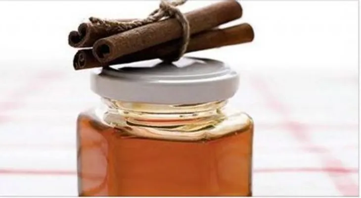 Miel y canela: para el colesterol; el corazón; artritis, infección vesícula y dolor de estómago