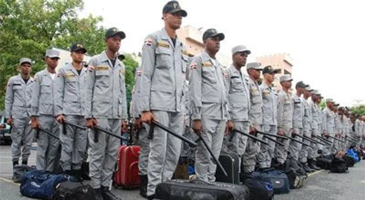Piden policias tengan salarios dignos, se puedan inscribir en partidos y votar en elecciones