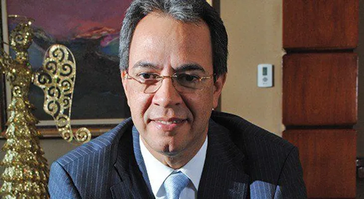 Otorgan a José Mármol «Person of the Year 2015» 