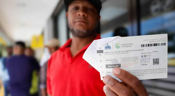 Morosos deberán pagar RD$2,000.00 de recargo por el marbete
