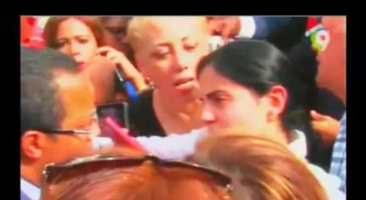 La esposa de Juan de los Santos se puso en estado de shock al enterarse de lo sucedido (VIDEO)