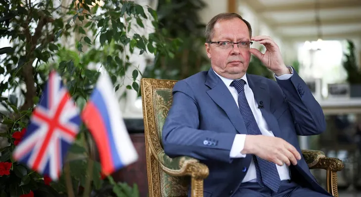 Rusia retira a su embajador en Reino Unido y acusa a Londres de seguir una "senda de confrontación" por su apoyo a Ucrania