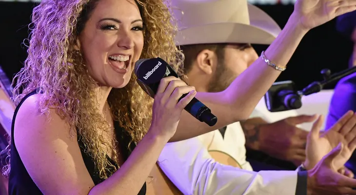 Erika Ender: "Con Tatuajes; me he desgarrado, llorado y reído"