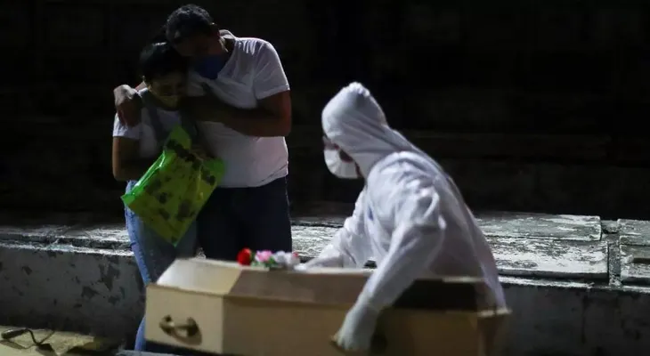 Brasil suma 22.013 muertes por coronavirus y se acerca a los 350,000 casos