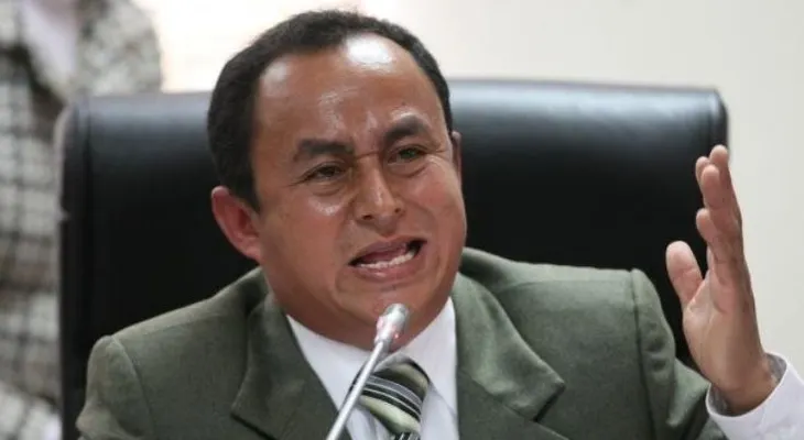 Sacan de la cárcel candidato para debate en Perú