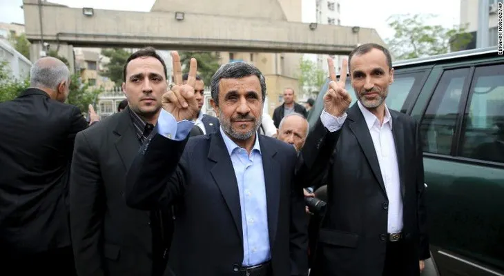 El expresidente de Irán Mahmoud Ahmadineyad se postula como candidato presidencial
