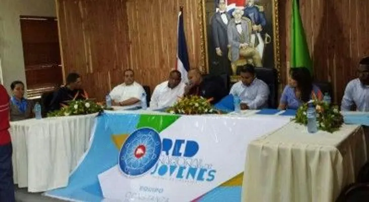El Ministerio de la Juventud y la Red de Jóvenes de Constanza realizan curso