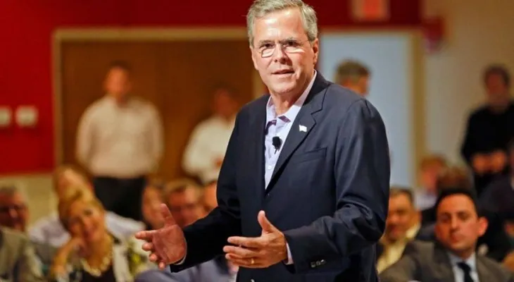 Jeb Bush retira su candidatura presidencial