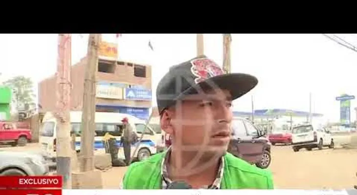 Hijo mata a puñaladas a su padre en plena calle en Perú (FUERTE VIDEO)