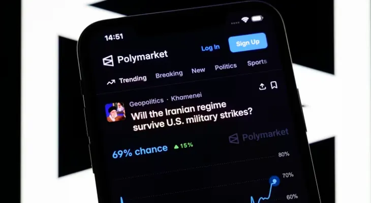 Polymarket remite al Departamento de Justicia decenas de casos de posible uso de información privilegiada