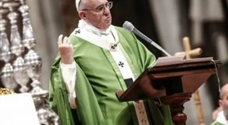 El papa pide "un acto de clemencia" para algunos reos; ve hipócrita la cárcel como única opción 