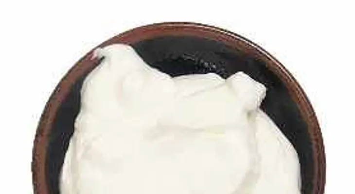 Cómo hacer una mascarilla facial de crema agria y avena