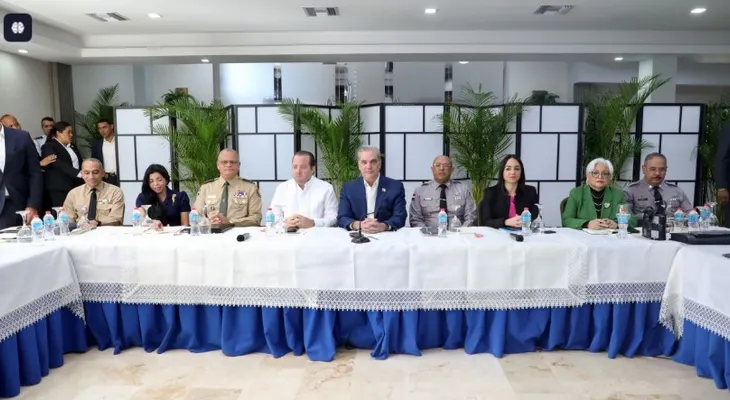 Abinader lidera reunión de seguimiento al Plan de Seguridad Ciudadana
