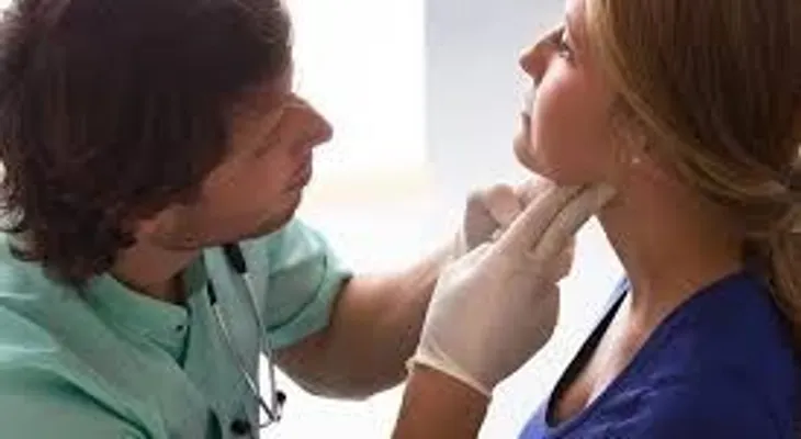  Descubren una nueva diana terapéutica para el cáncer de tiroides 