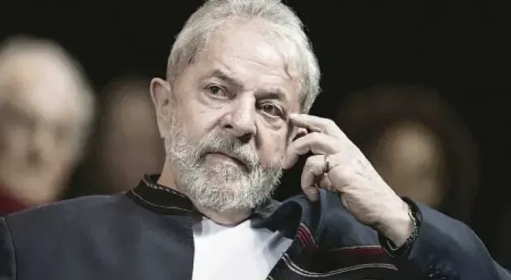 Lula fue dado de alta este lunes; le retiraron una lesión en la laringe