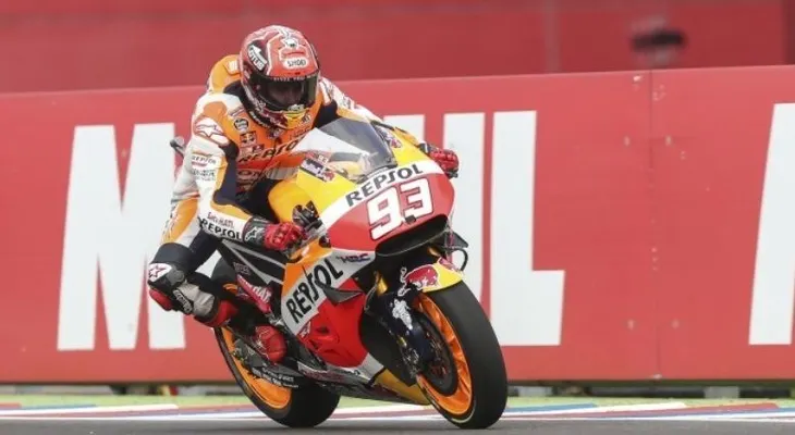 Victoria magistral y de estrategia de Marc Márquez