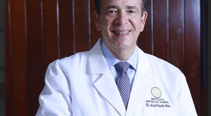 Instituto Espaillat Cabral corrige la presbicia con PRESBYOND