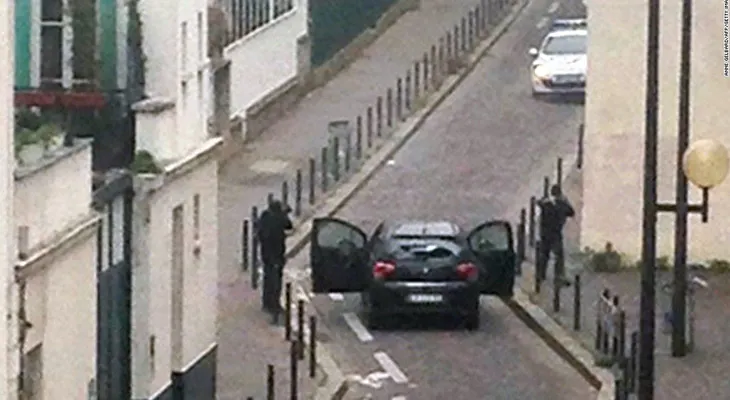 Detiene a hombre que suministró armas con las que se cometió ataque de París