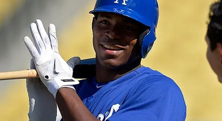 Dodgers de los Angeles suben al cubano Yasiel Puig