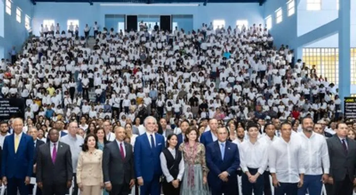 República Dominicana supera el millón de becas estatales en una década sin evaluación de impacto