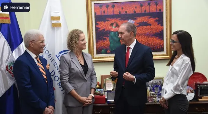 MESCyT y embajada de Argentina destacan a Mafalda en Bellas Artes