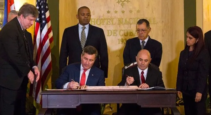 Cuba y EE.UU. permitirán vuelos regulares