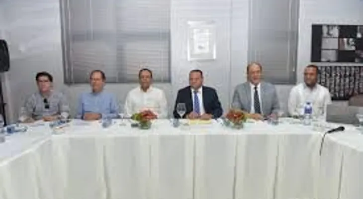 MINERD someterá a la justicia ingenieros incumplieron contratos para construir más de 100 escuelas