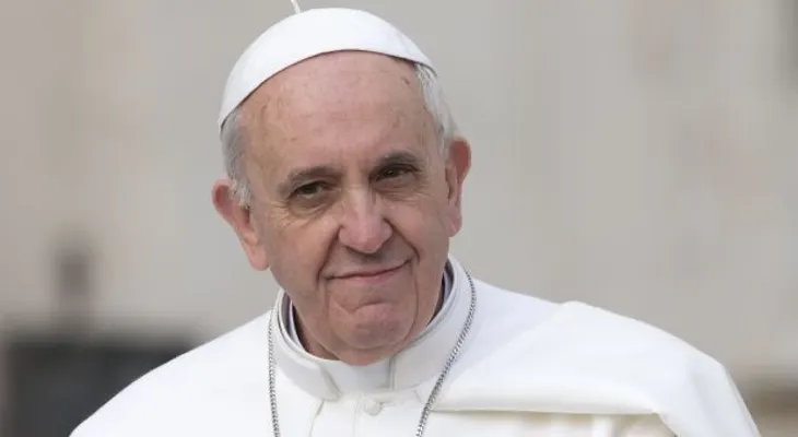 Papa Francisco pide dar amor a los pobres