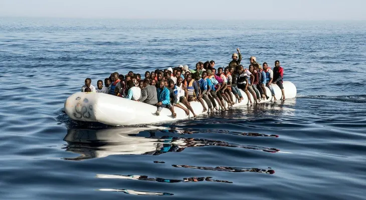 60 desaparecidos en otro dramático naufragio en el Mediterráneo