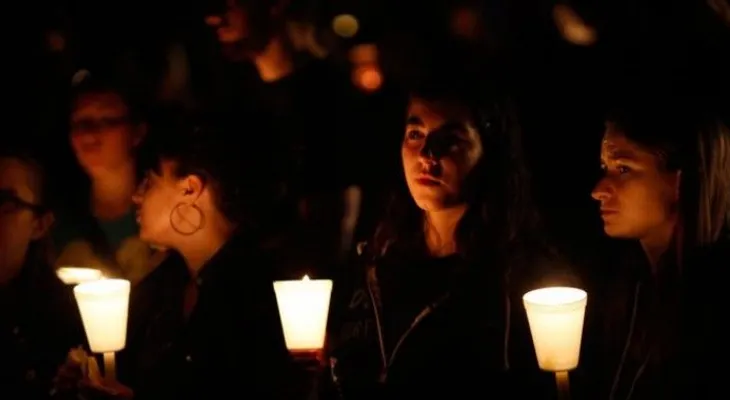 Autor de masacre en Oregon perdonó a un estudiante y dejó paquete para la policía