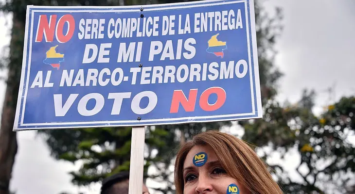 Colombianos, atrapados en la red social de la polarización