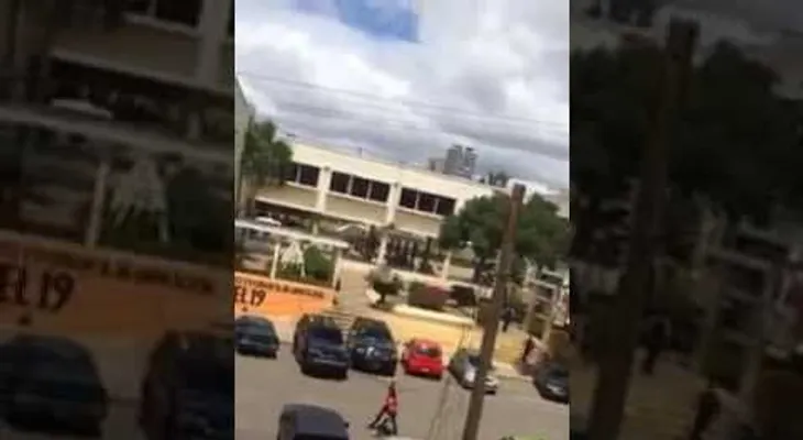 Gran tensión en la UASD; muere hombre herido en tiroteo; varios lesionados (VIDEO)